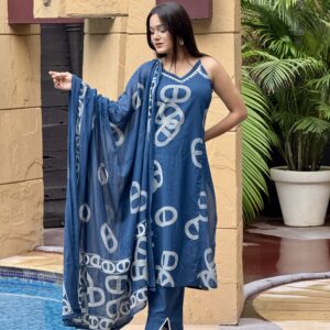 Indira set